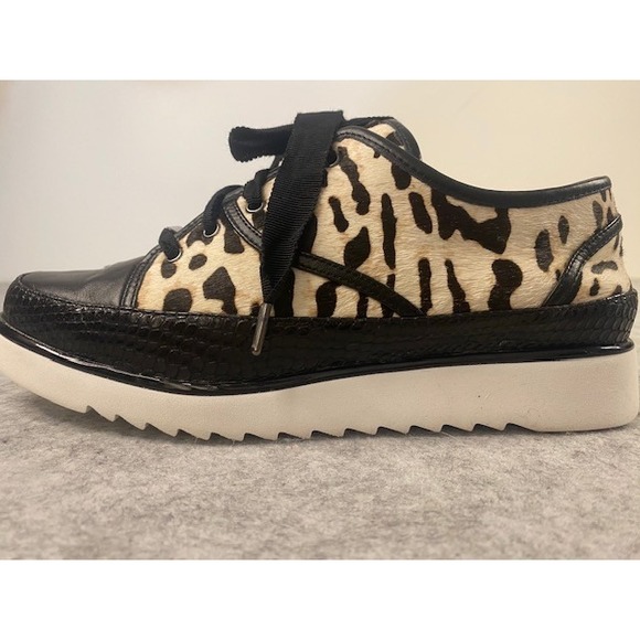 Donald Pliner Calf Hair Leopard Print Flip Platform Lace up Sneakers Woman' sz 7 - Picture 5 of 10
